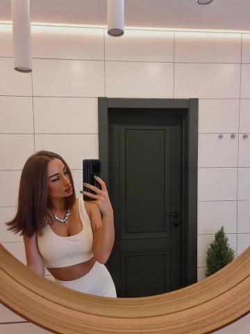 Камилла